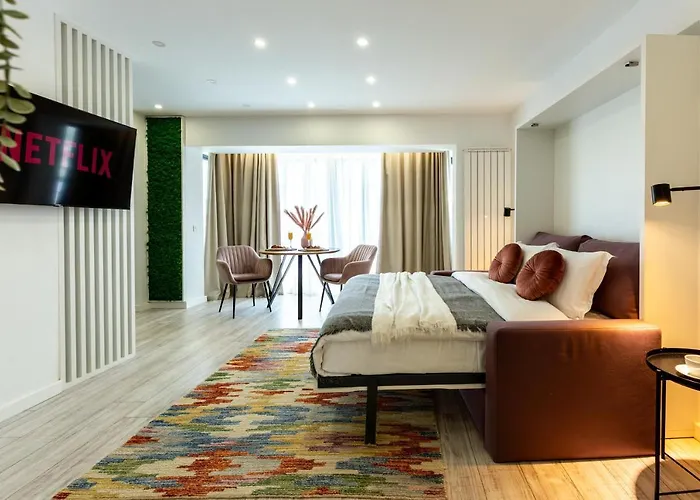Ultracentral Studio: Explore The City In Style