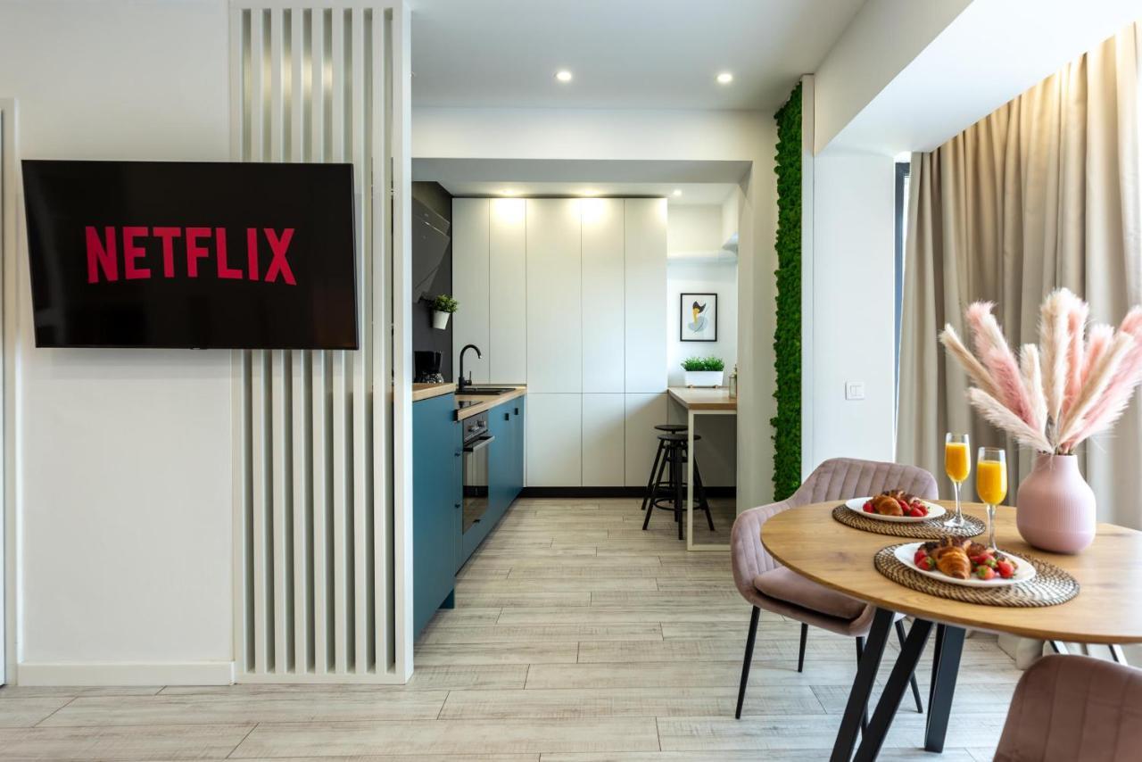 Ultracentral Studio: Explore The In Style Apartment Bucharest